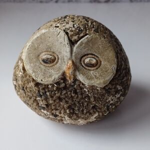 VINTAGE CERAMIC OWL W/TEXTURED/GRITTY BODY FIGURINE UNMARKED 3" x 2.5" x 3"